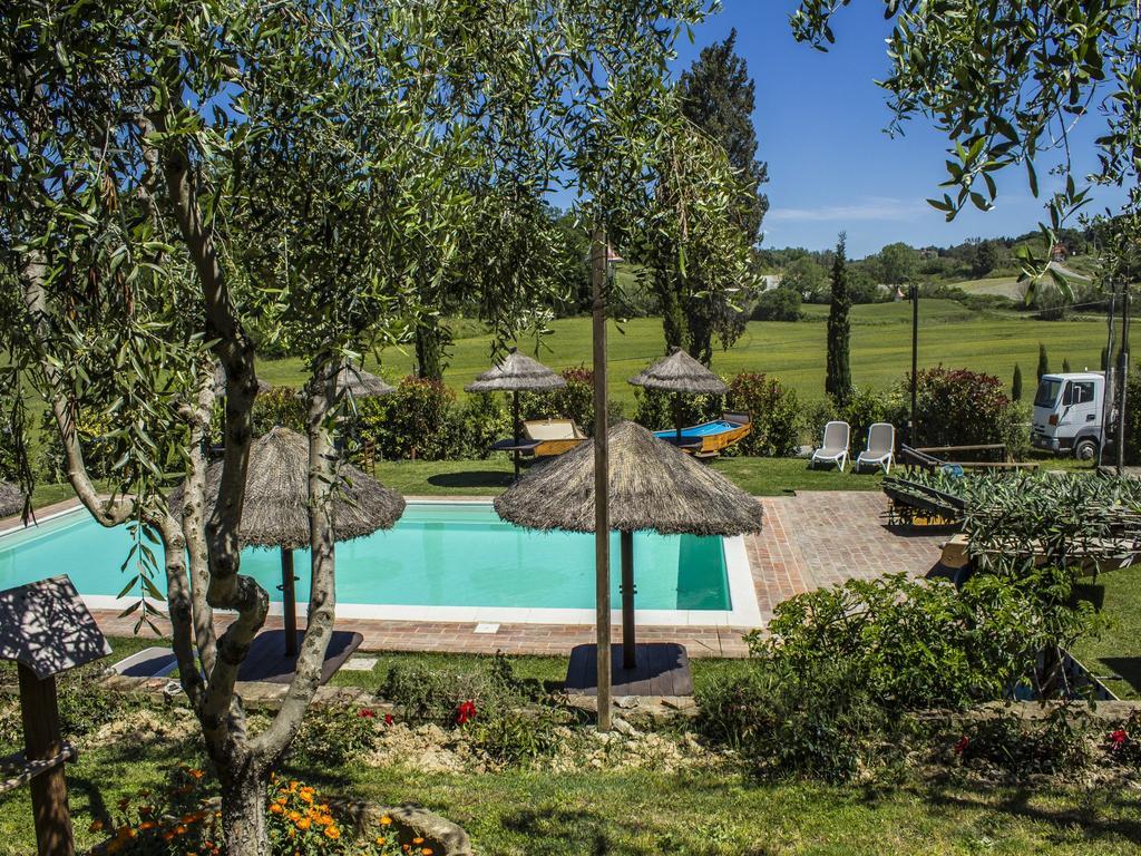 Il Nido D'Amore - Lorenzana Colombaie Bed and Breakfast Buitenkant foto